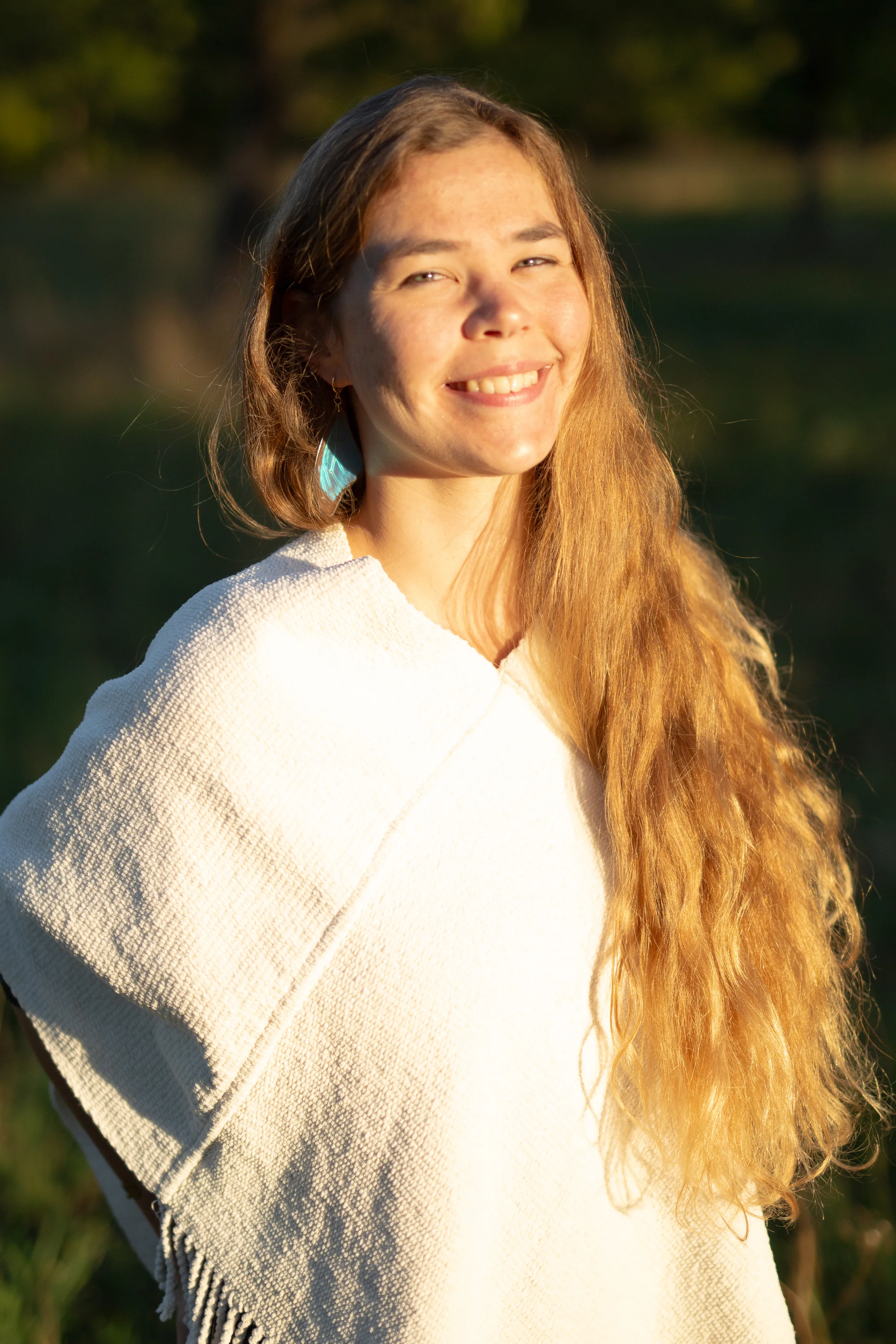Portrait von Anna in der Abendsonne